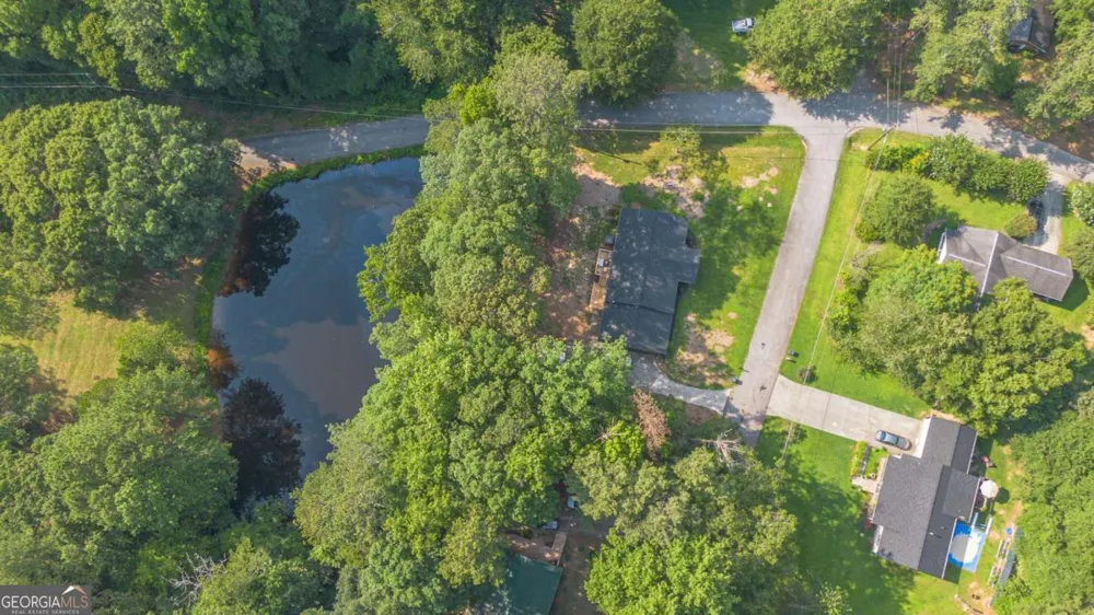 45 Lee DR Carrollton, GA 30116