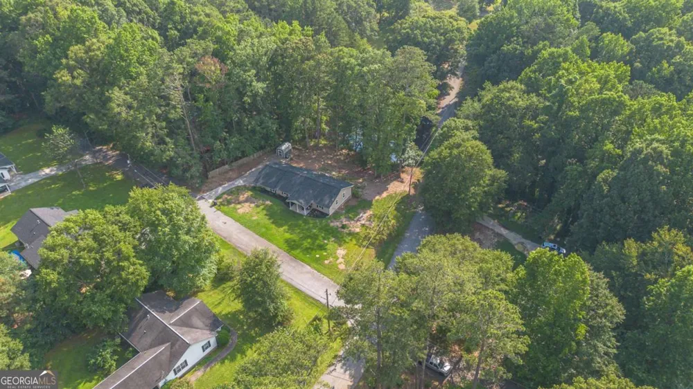 45 Lee DR Carrollton, GA 30116