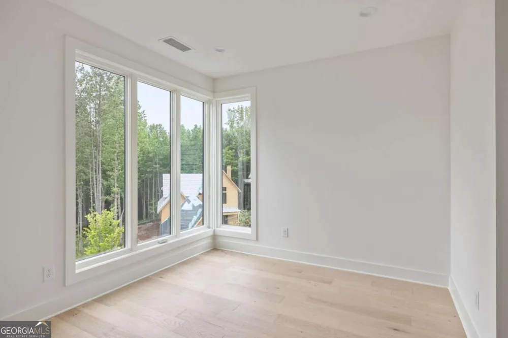 11560 Serenbe LN Chattahoochee Hills, GA 30268