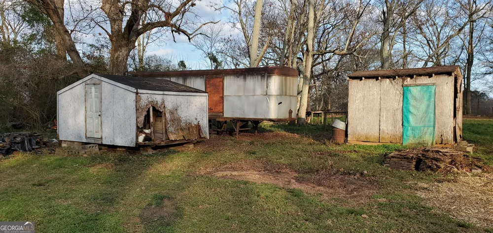1061 Burger RD Watkinsville, GA 30677