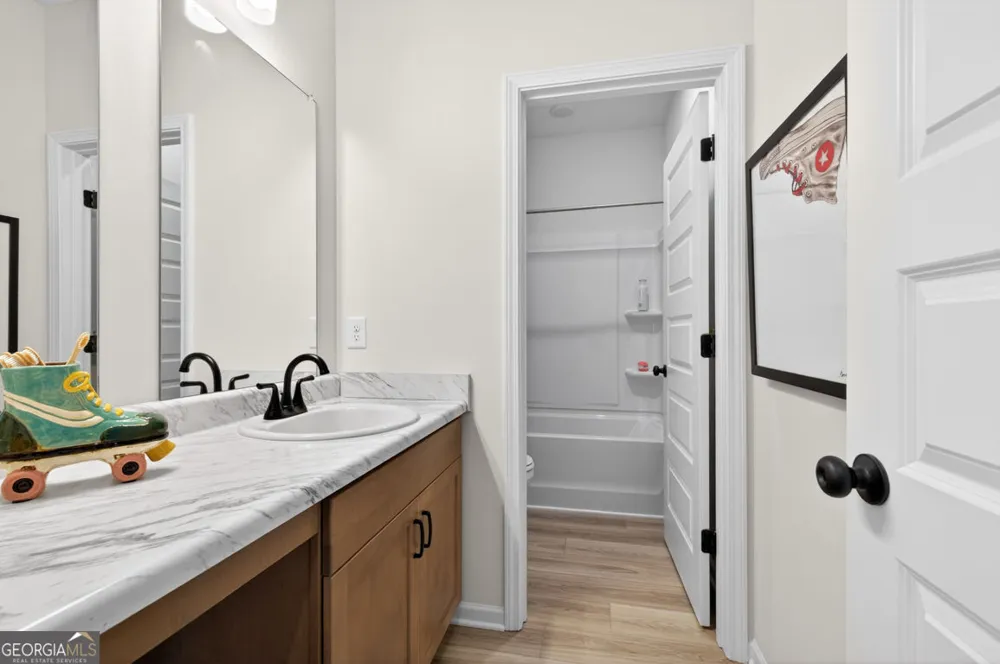 139 Shire LOOP Calhoun, GA 30701