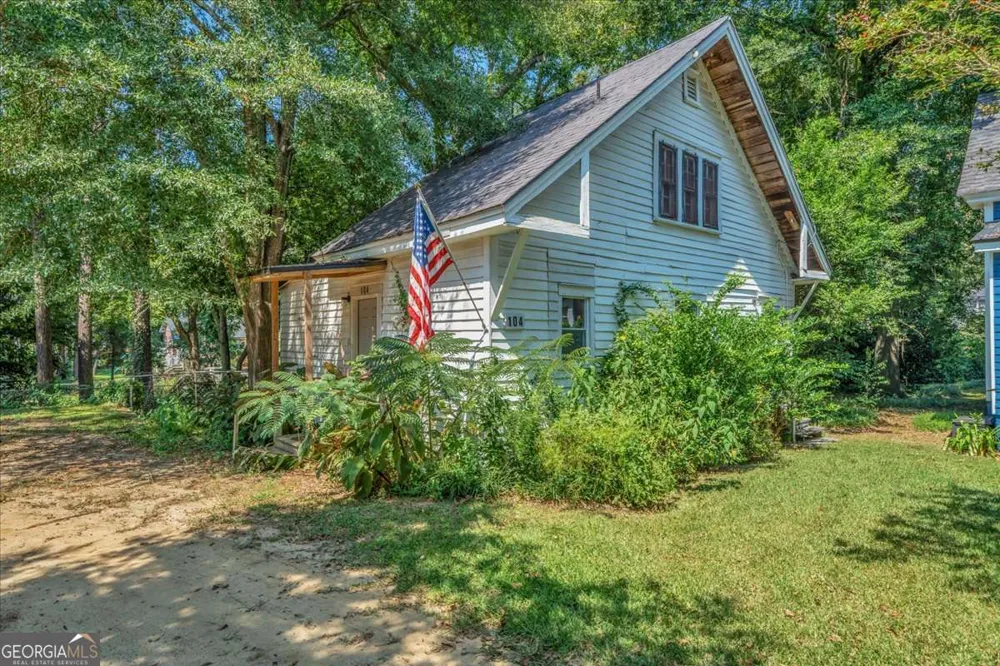 212 E Union ST Vienna, GA 31092