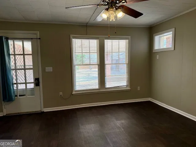 405 S Leroy ST Metter, GA 30439