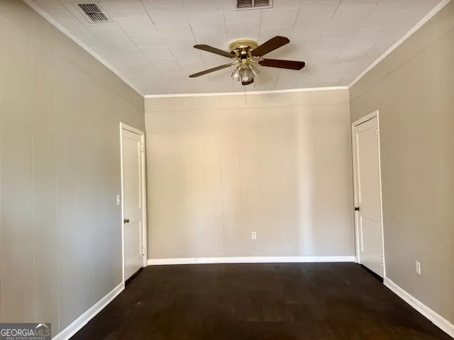 405 S Leroy ST Metter, GA 30439