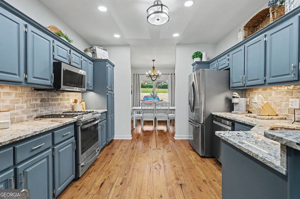 209 N Berrong ST Hiawassee, GA 30546