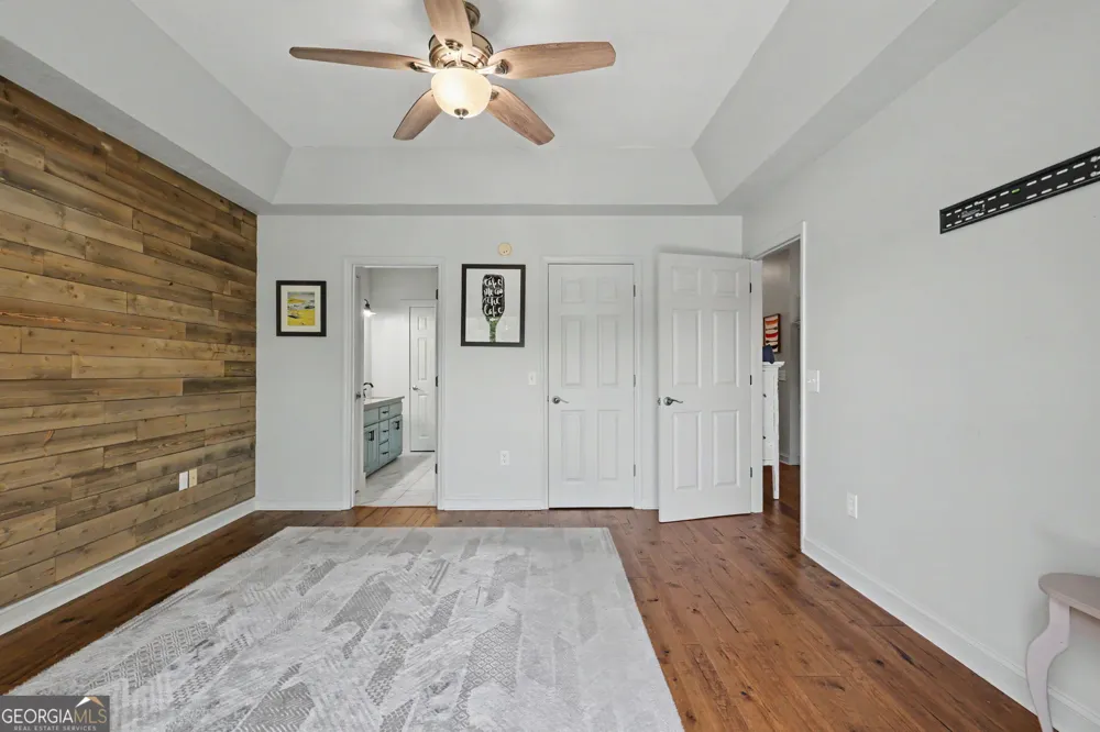 209 N Berrong ST Hiawassee, GA 30546