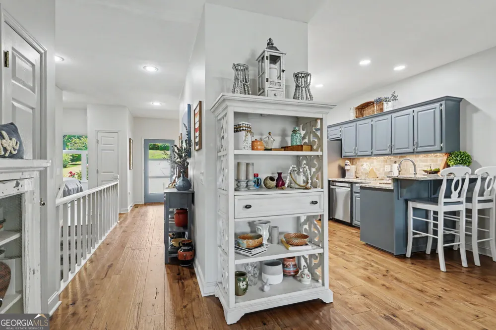 209 N Berrong ST Hiawassee, GA 30546
