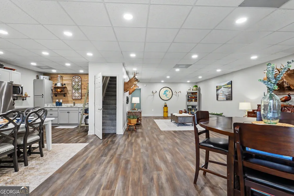 209 N Berrong ST Hiawassee, GA 30546