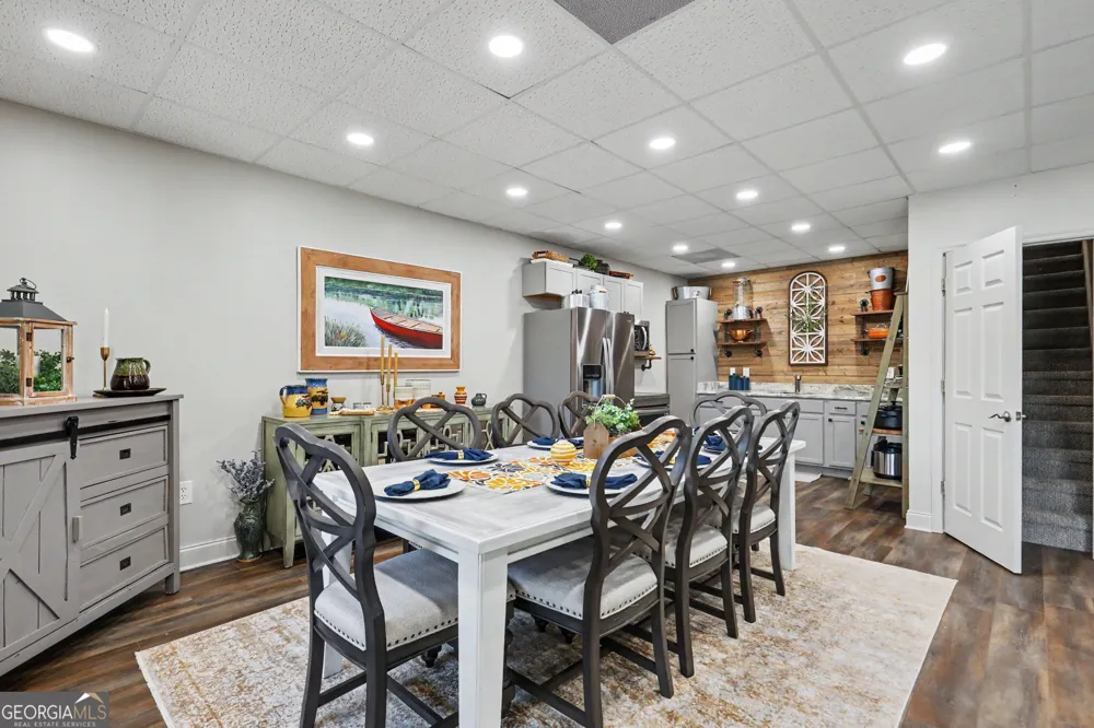 209 N Berrong ST Hiawassee, GA 30546
