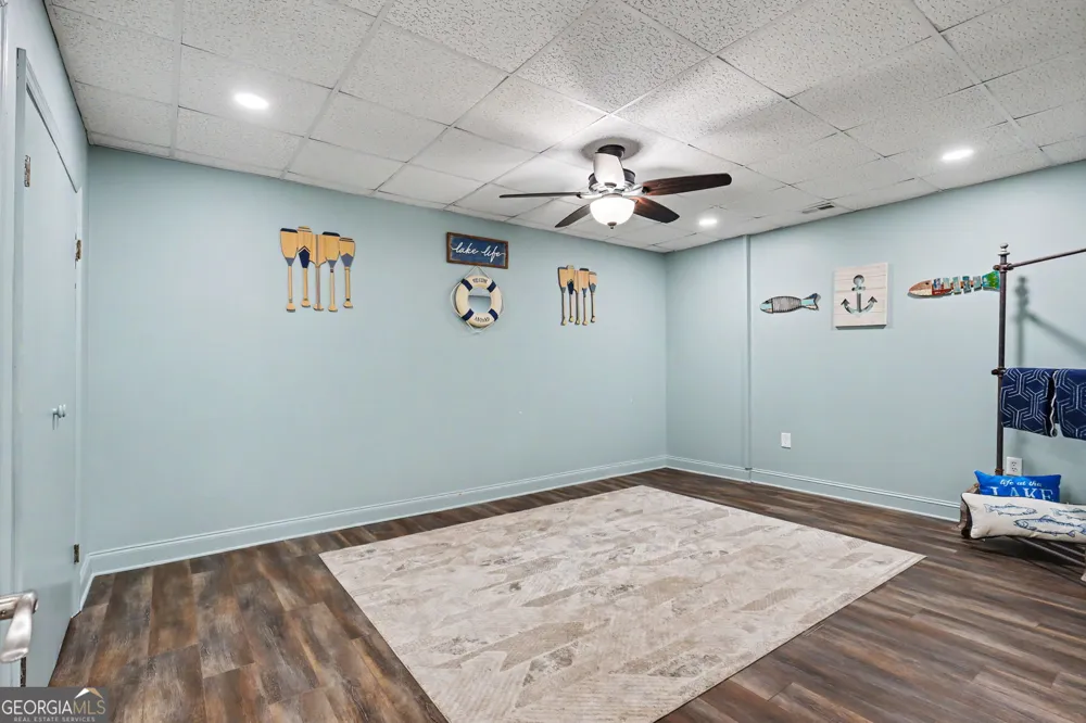 209 N Berrong ST Hiawassee, GA 30546