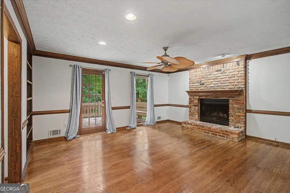 4352 Deerbrook WAY Lilburn, GA 30047