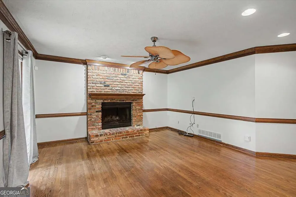 4352 Deerbrook WAY Lilburn, GA 30047