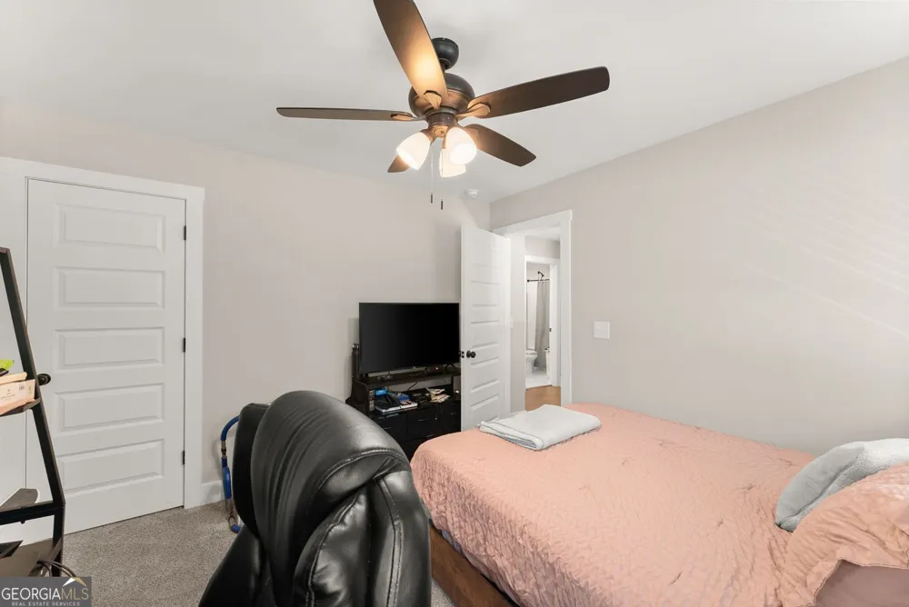 272 Cherry ST Cornelia, GA 30531