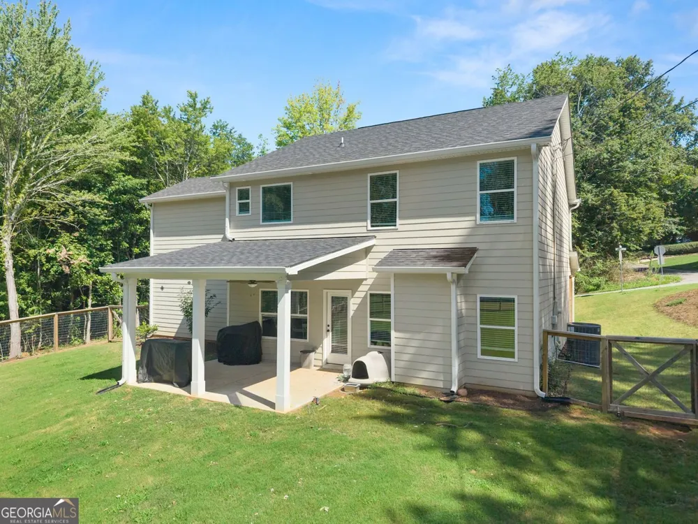 272 Cherry ST Cornelia, GA 30531