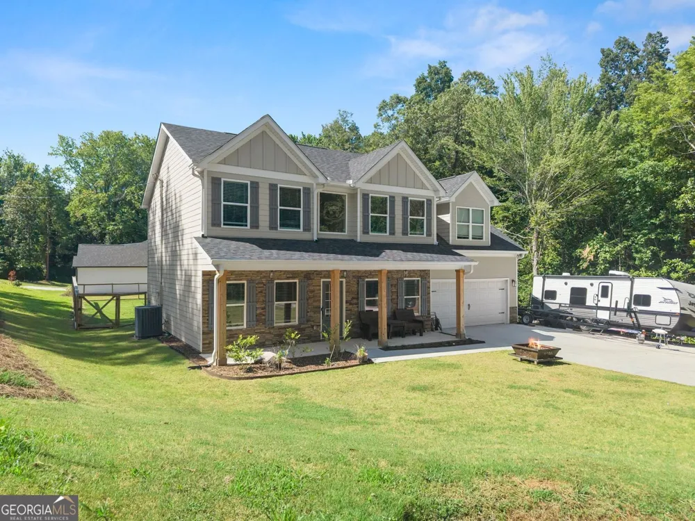 272 Cherry ST Cornelia, GA 30531