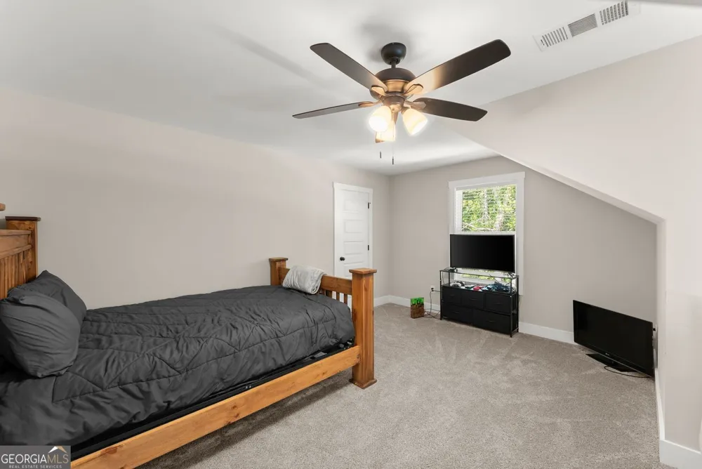272 Cherry ST Cornelia, GA 30531