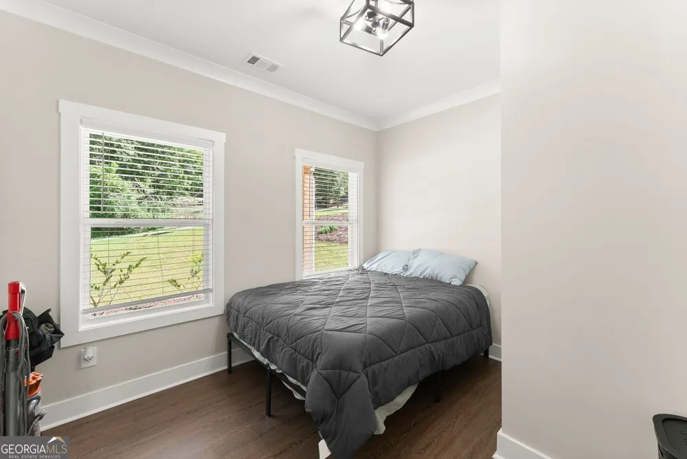272 Cherry ST Cornelia, GA 30531