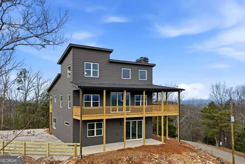 185 Stirratt RD