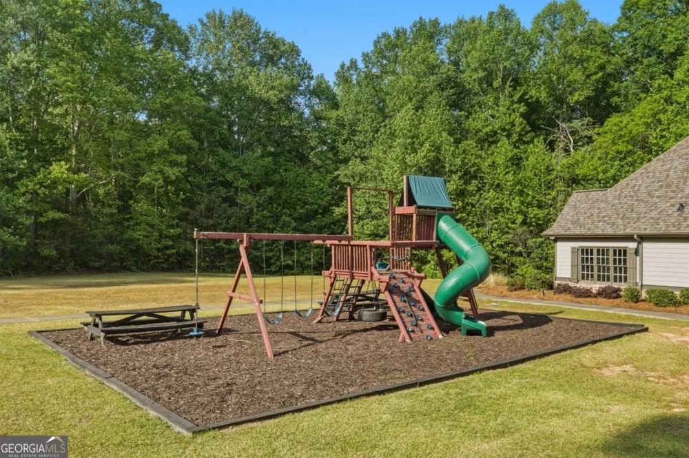 101 Lathems Mill LN Ball Ground, GA 30107