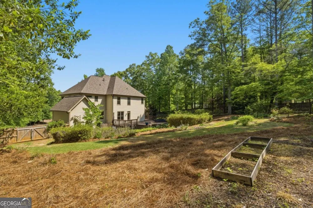101 Lathems Mill LN Ball Ground, GA 30107