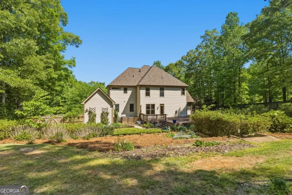 101 Lathems Mill LN Ball Ground, GA 30107