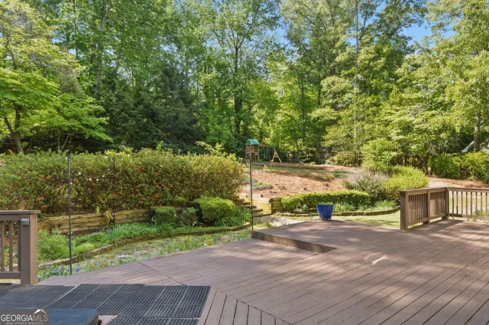 101 Lathems Mill LN Ball Ground, GA 30107