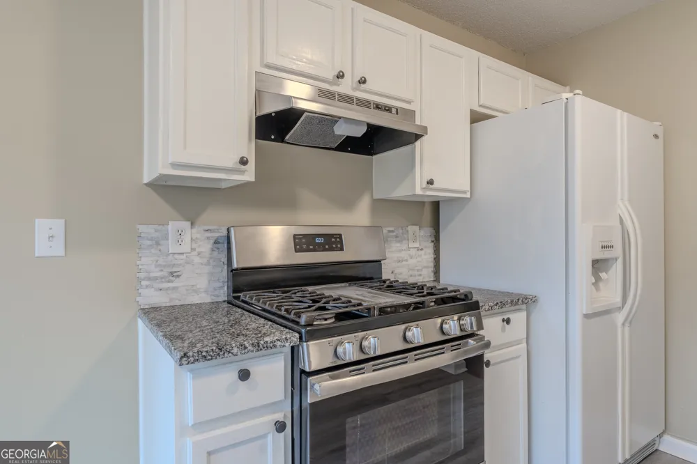 3331 Metro WAY Snellville, GA 30039