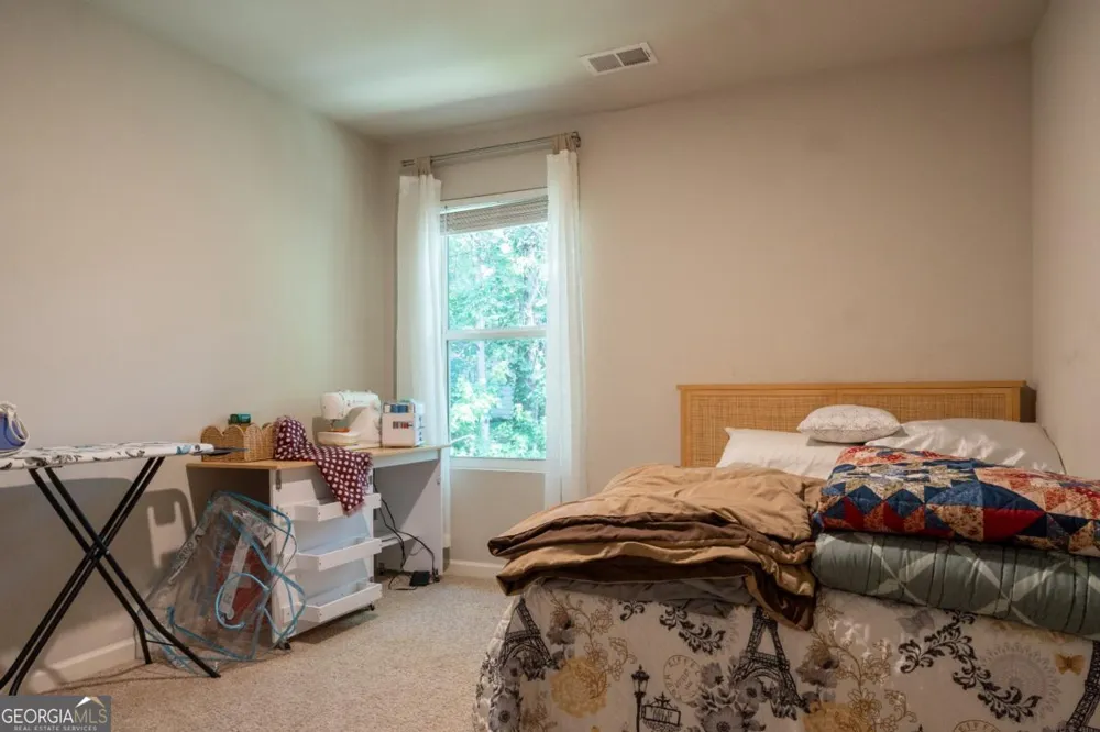 1373 Rogers TRCE Lithonia, GA 30058