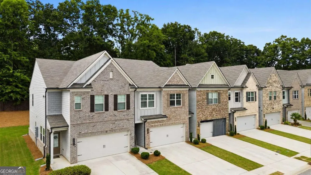 2483 Quay RDG Lawrenceville, GA 30044