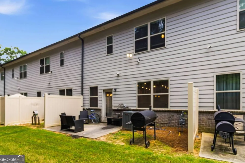 2483 Quay RDG Lawrenceville, GA 30044