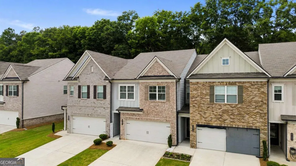 2483 Quay RDG Lawrenceville, GA 30044