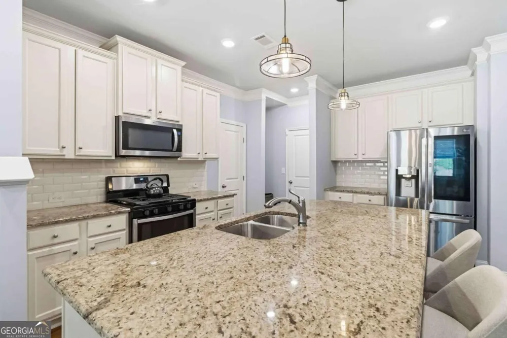 2483 Quay RDG Lawrenceville, GA 30044