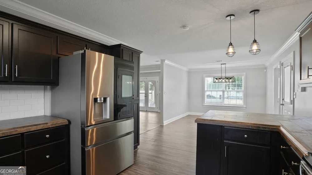 415 Walter ST Odum, GA 31555