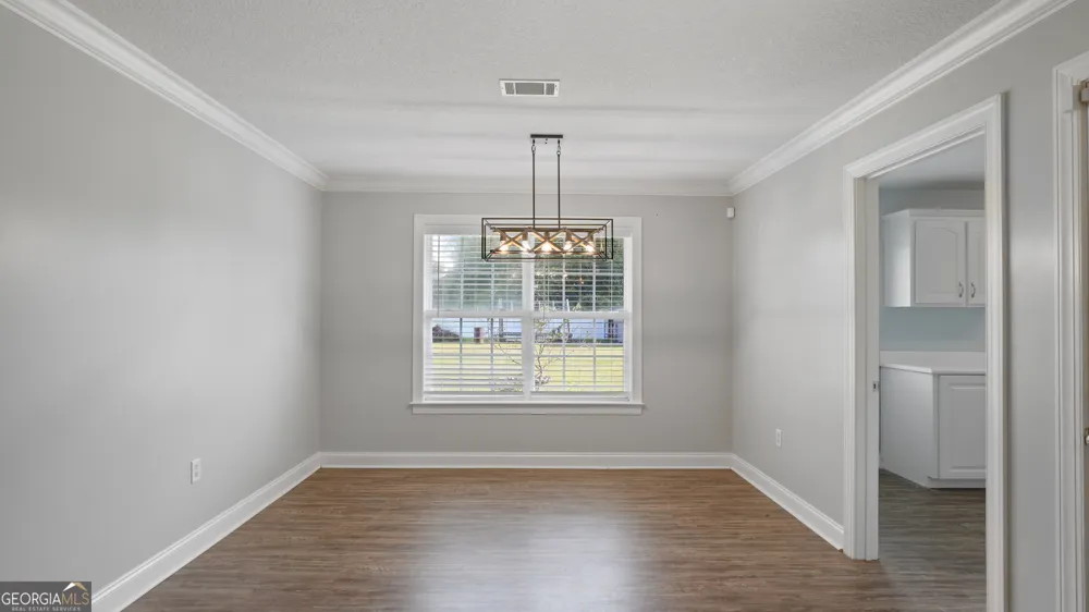 415 Walter ST Odum, GA 31555