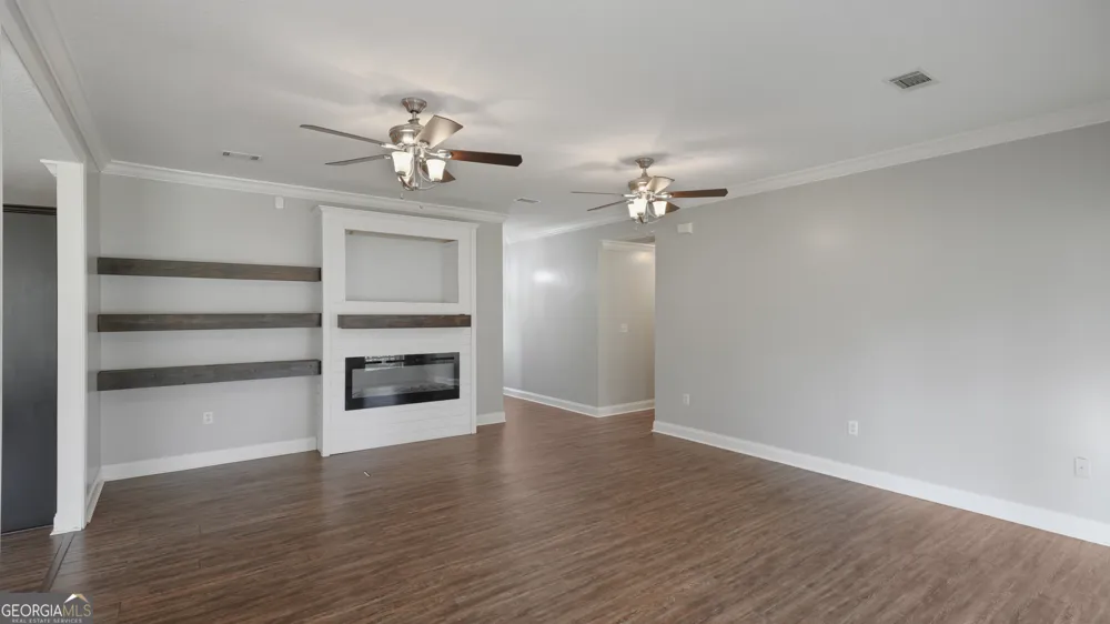 415 Walter ST Odum, GA 31555