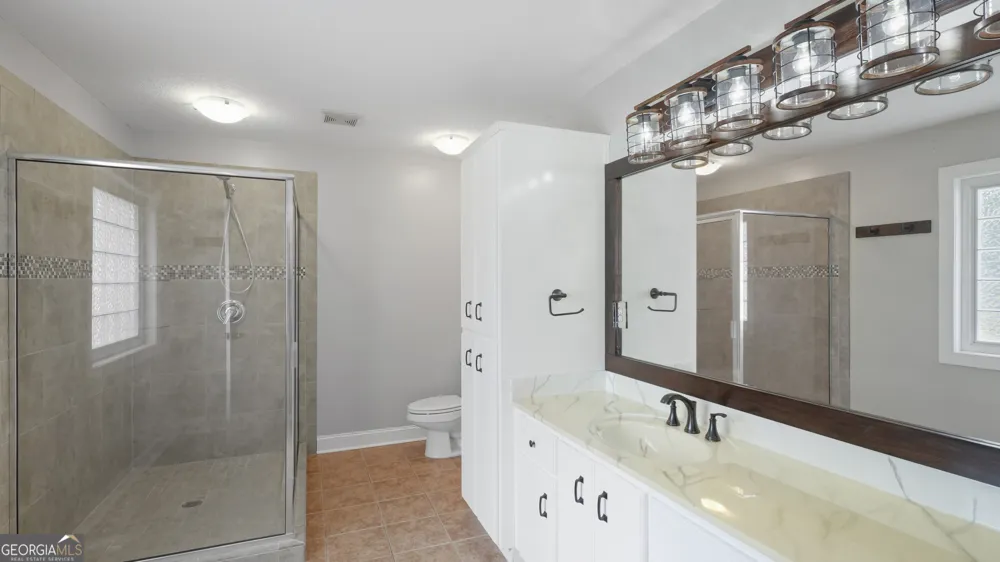 415 Walter ST Odum, GA 31555