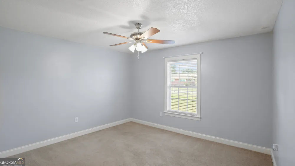 415 Walter ST Odum, GA 31555