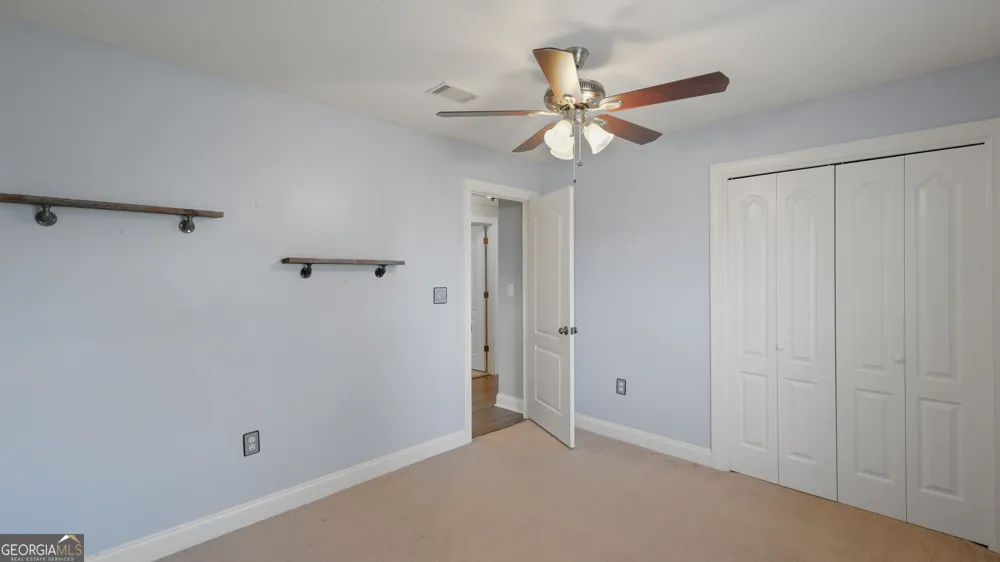 415 Walter ST Odum, GA 31555