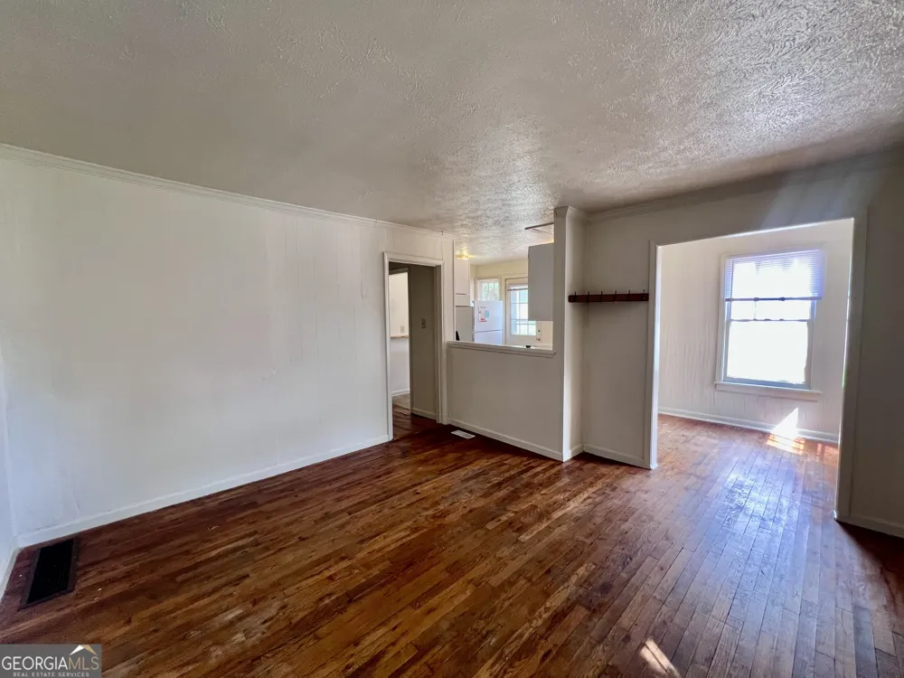 145 Herring ST Athens, GA 30601