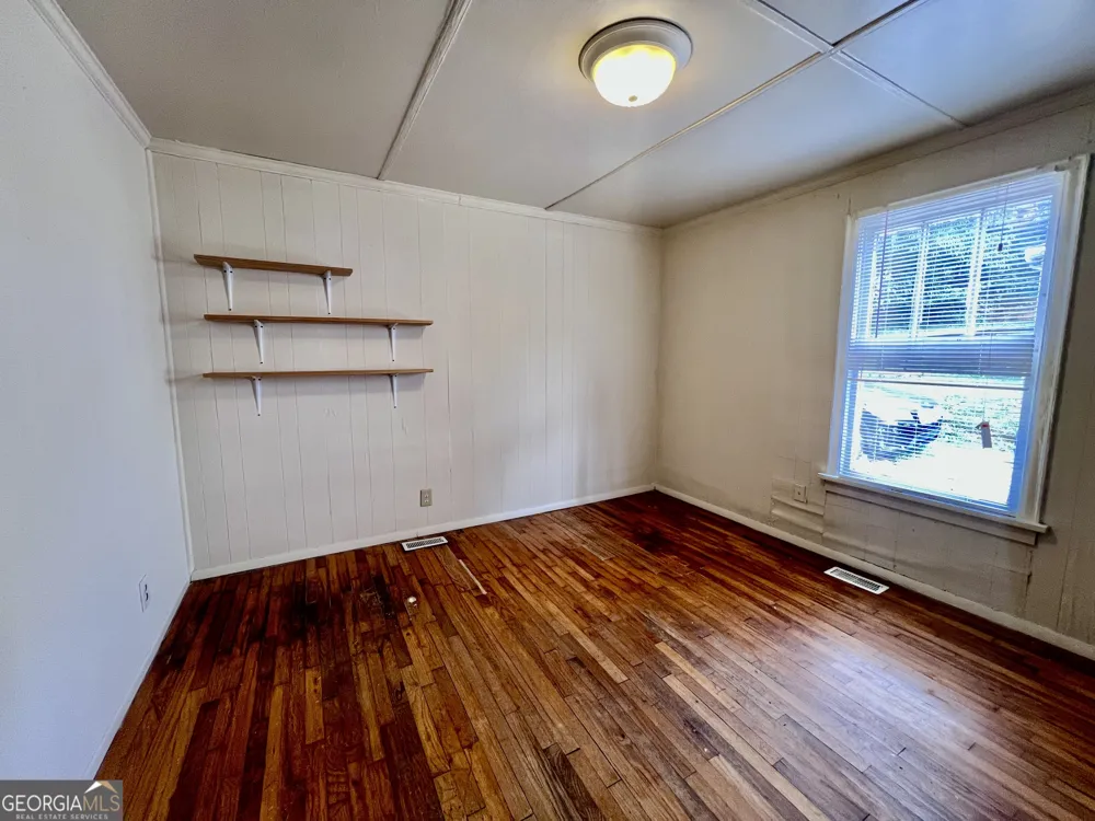 145 Herring ST Athens, GA 30601