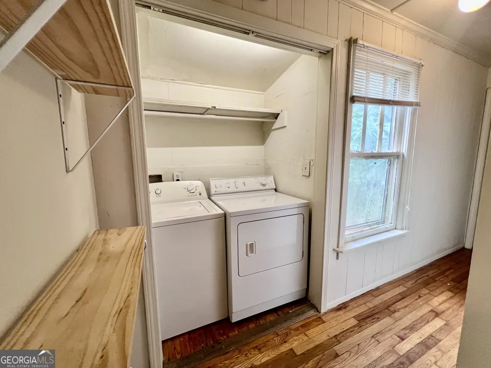 145 Herring ST Athens, GA 30601