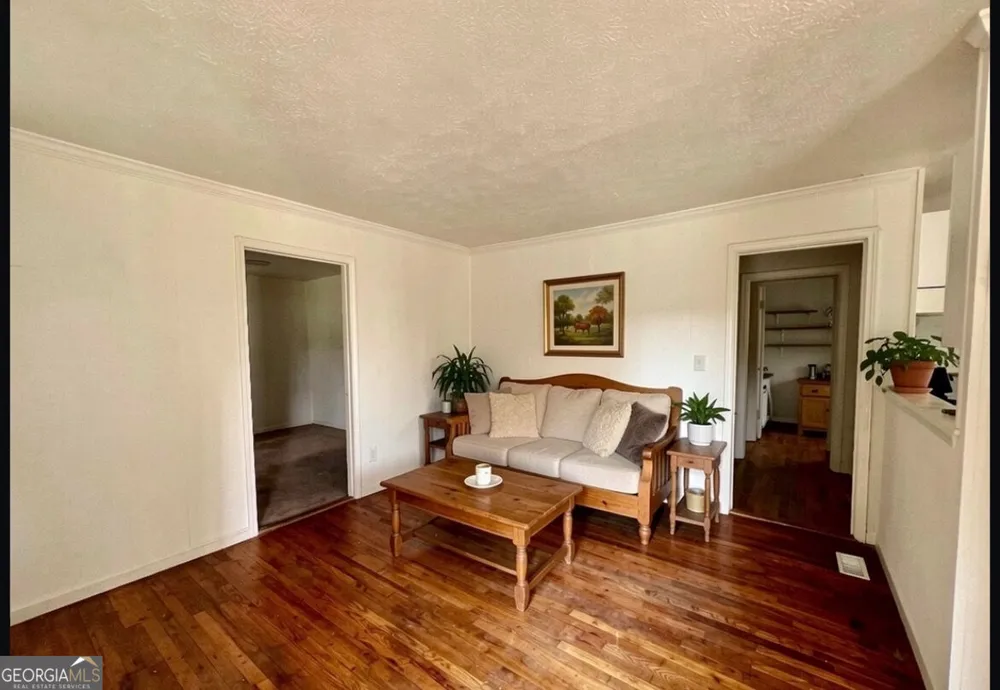 145 Herring ST Athens, GA 30601