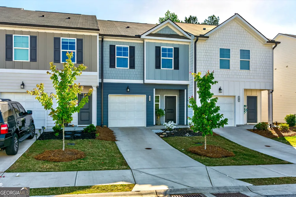 252 Regent PARK Hoschton, GA 30548