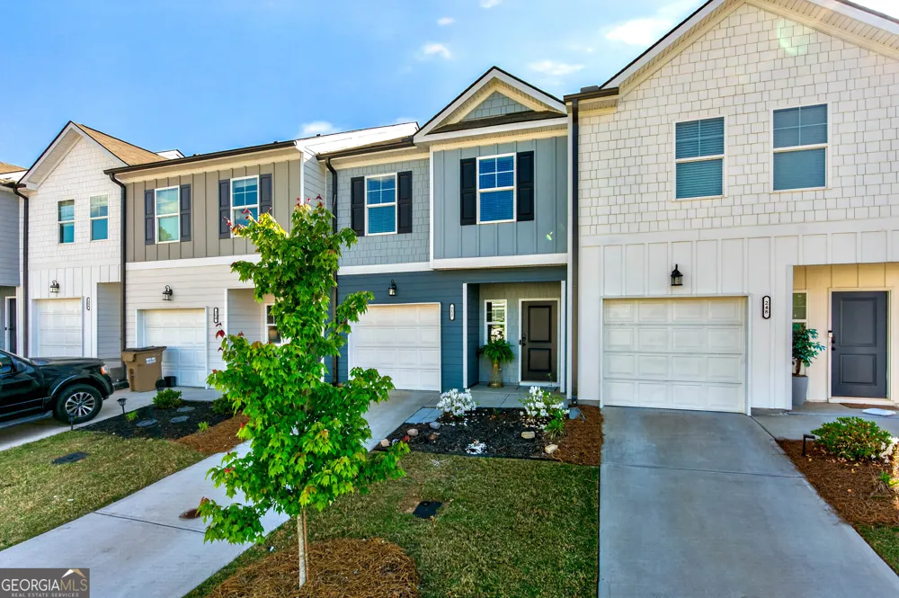 252 Regent PARK Hoschton, GA 30548