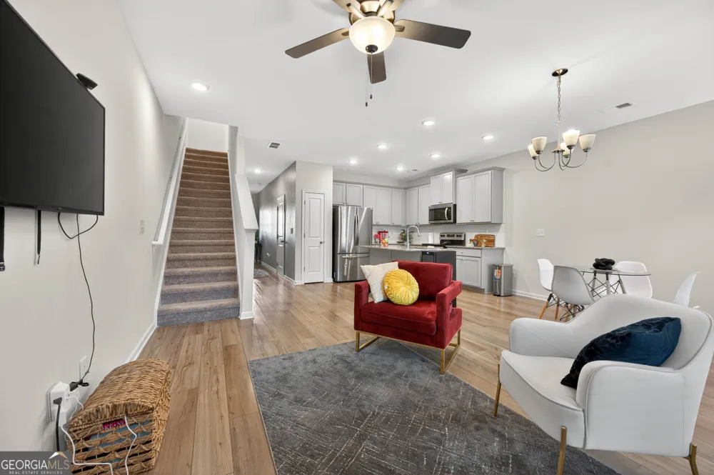252 Regent PARK Hoschton, GA 30548