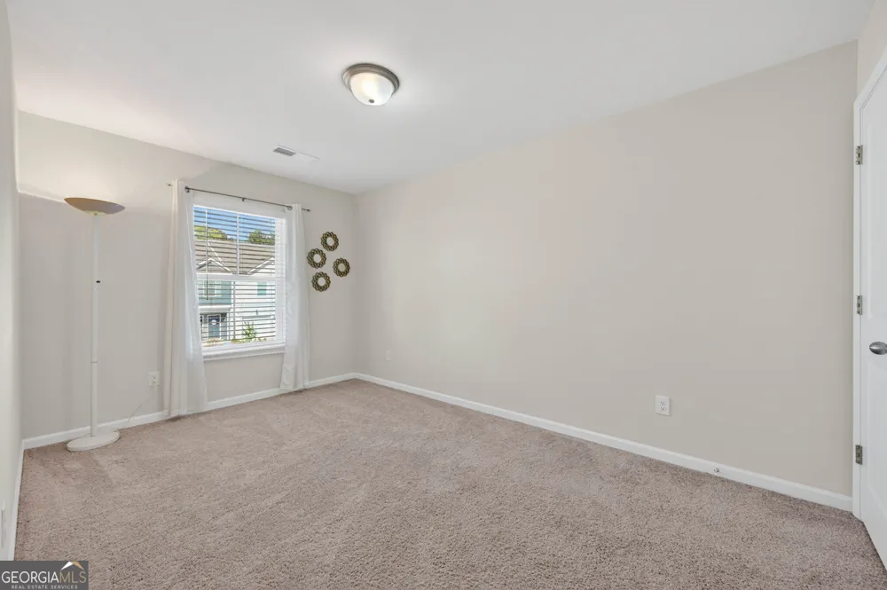 252 Regent PARK Hoschton, GA 30548