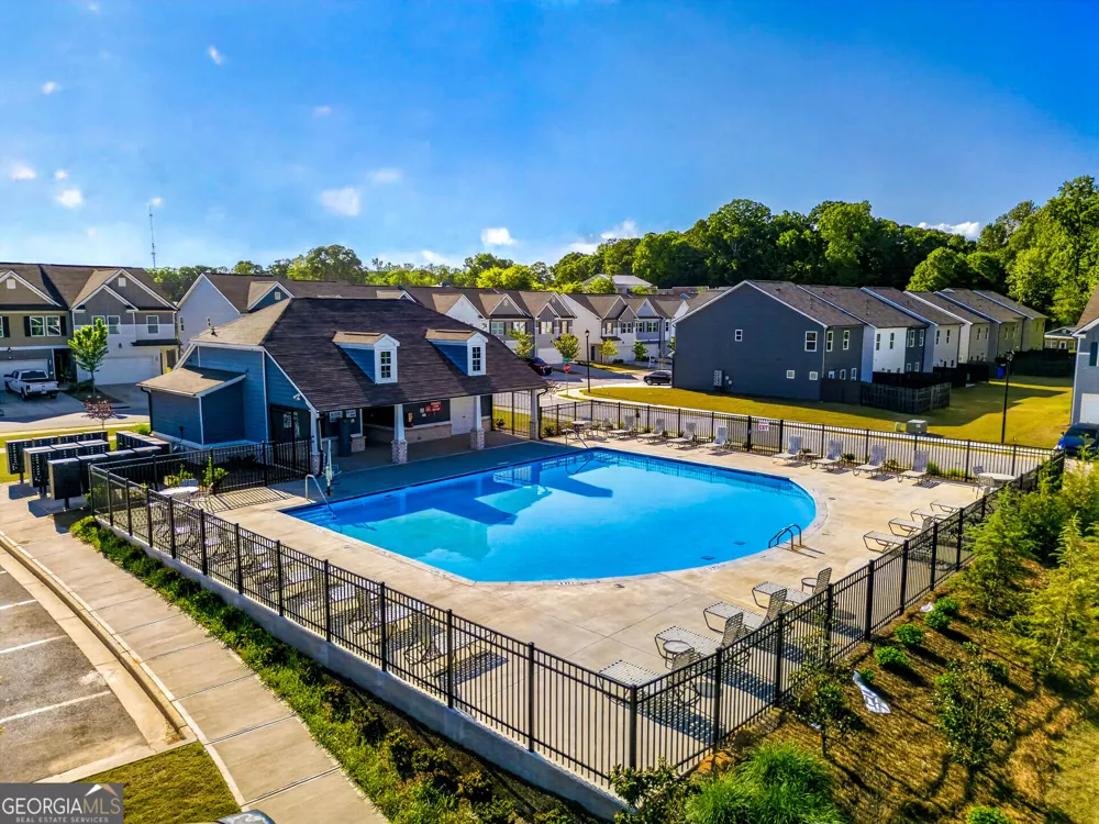 252 Regent PARK Hoschton, GA 30548