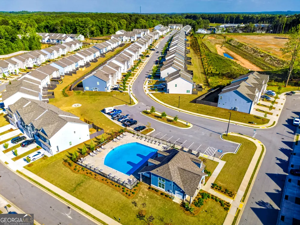 252 Regent PARK Hoschton, GA 30548
