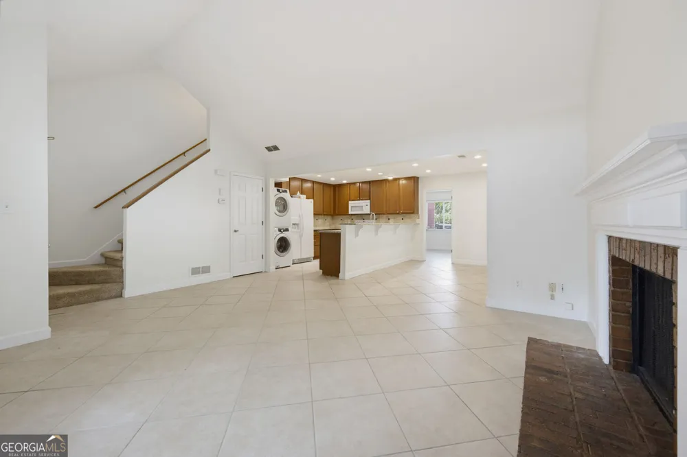 3145 Cape CIR Alpharetta, GA 30009
