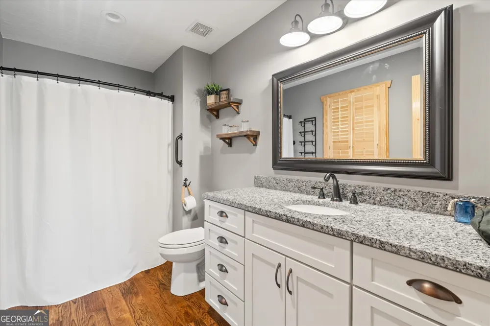 17 N Waterview DR Wedowee, AL 36278